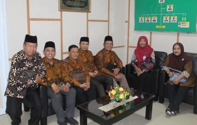 
					Ikhtiar Menuju WBK dan WBBM Zona Integritas, Kemenag Gresik Studi Tiru ke Kemenag Yogyakarta