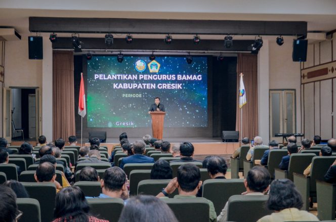 
					Resmi Dilantik Ketua Bamag Jatim, Wabup Ajak Bamag Gresik Kolaborasi dan Ciptakan Kerukunan Beragama