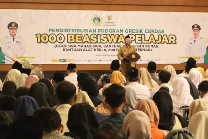 
					Sukseskan Program Gresik Cerdas, BAZNAS Gresik Bagikan 1.000 Beasiswa Pelajar