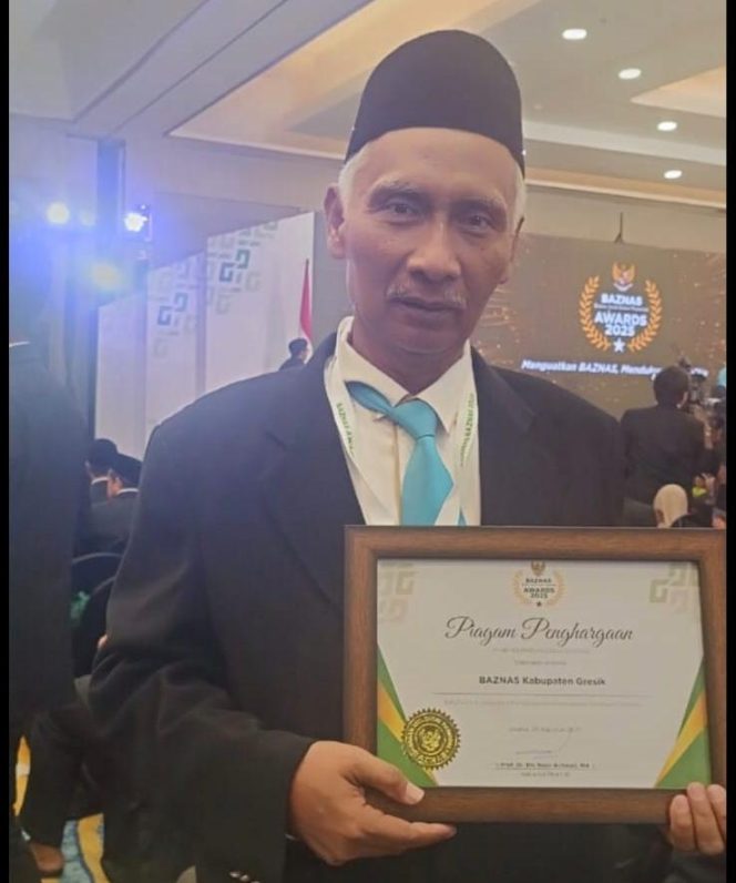 
					BAZNAS Gresik Terima Penghargaan dari BAZNAS RI di Ajang BAZNAS AWARD 2025