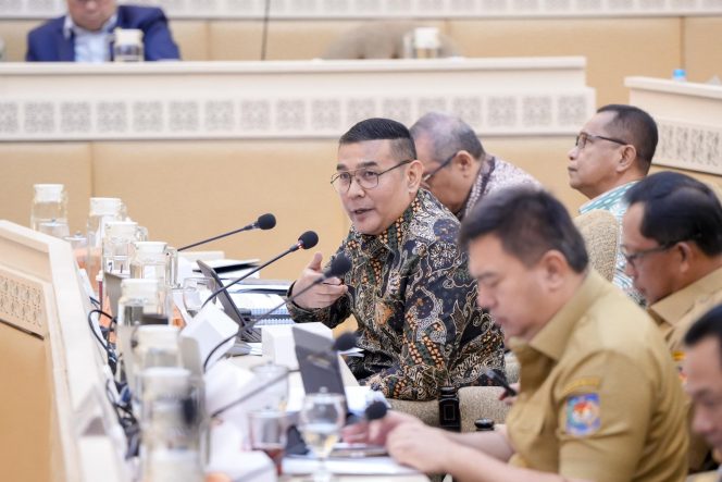 
					Apresiasi Dukungan Komisi II DPR RI, Wamen ATR/Waka BPN : Berikan Dampak Nyata bagi Masyarakat
