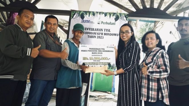 
					Perhutani Bondowoso Salurkan TJSL untuk Pembangunan Mushola