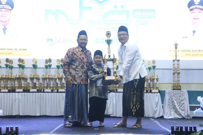 
					Sabet Juara di Ajang MTQ XXXII Kabupaten Gresik, MINU Tratee Putera Konsisten Cetak Generasi Qur’ani