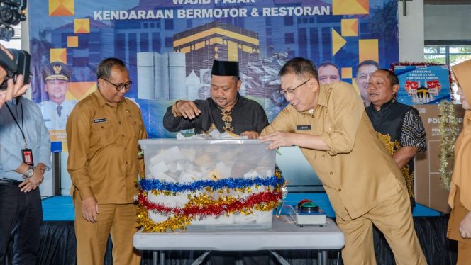 
					Realisasi Pajak Daerah Capai 52,91 Persen, Pemkab Gresik Apresiasi Wajib Pajak Patuh